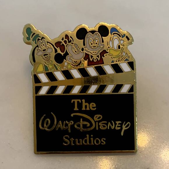 Vintage Clapper The Walt Disney Studios Goofy Mickey Donald Minnie Disney Pin - Picture 1 of 2